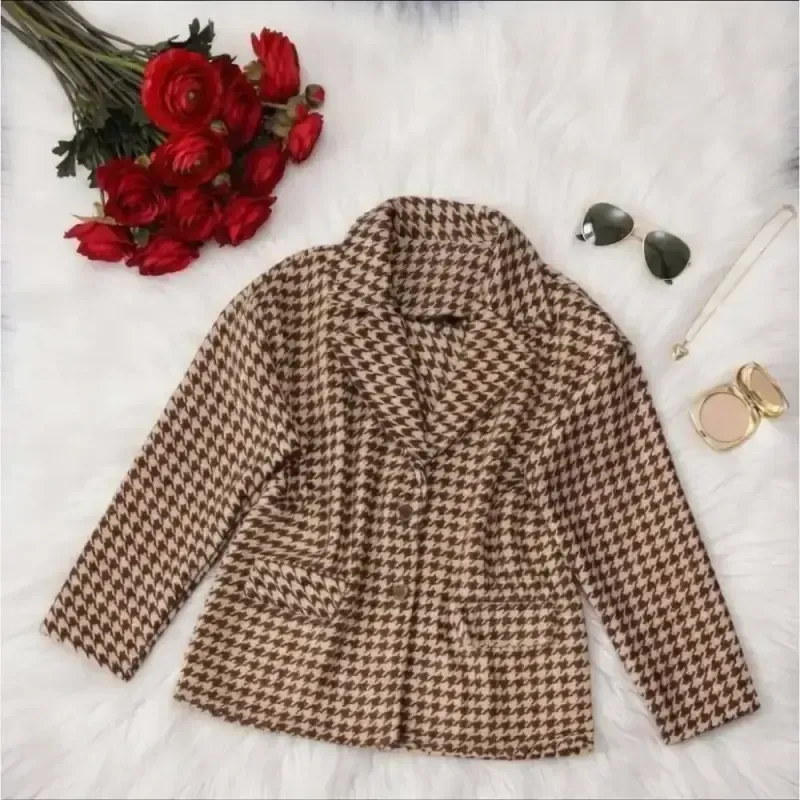کت پیچازی پشمی حنانه فری سایز دکمه دار - تصویر 2