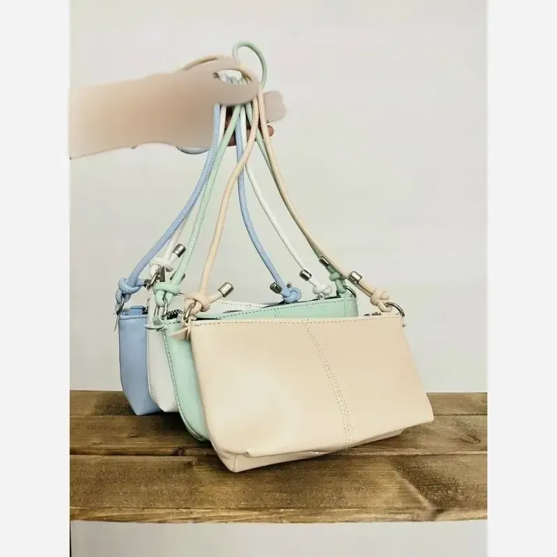 کیف فانتزی صابونی شیک رنگ بندی متنوع سایز 22 در 12 - تصویر 4