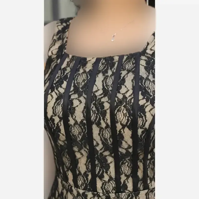 پیراهن مجلسی زنانه دانتل درجه یک فنردوزی شده کاپدار سلین - تصویر 4