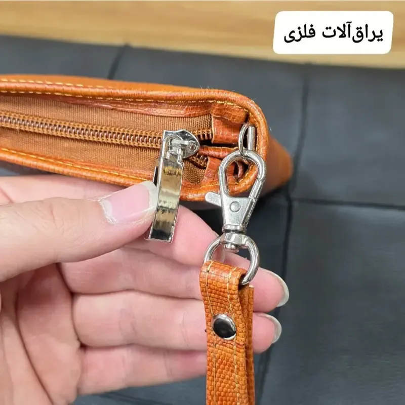 کیف دسته چک چرم طبیعی گاوی مردانه با جای کارت و موبایل - تصویر 11