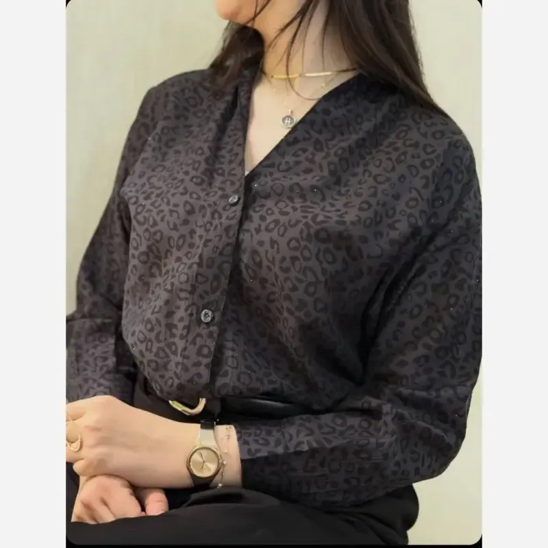 شومیز زنانه بوگاتی مدل پری رنگ نوکمدادی - تصویر 2