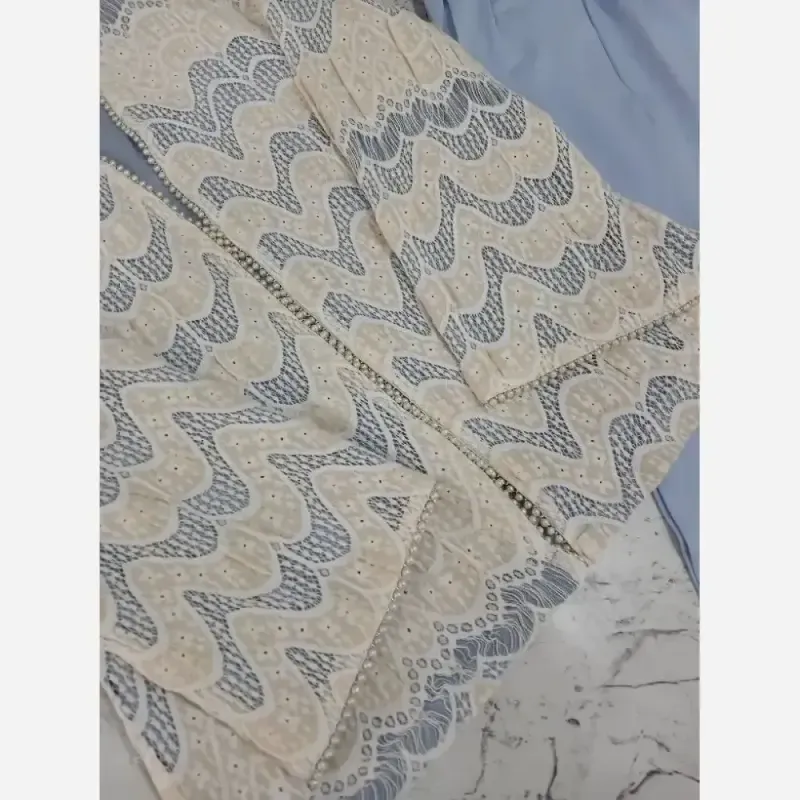 ست کت و شلوار مجلسی زنانه جنس گیپور دانتل و شلوار مازراتی - تصویر 5