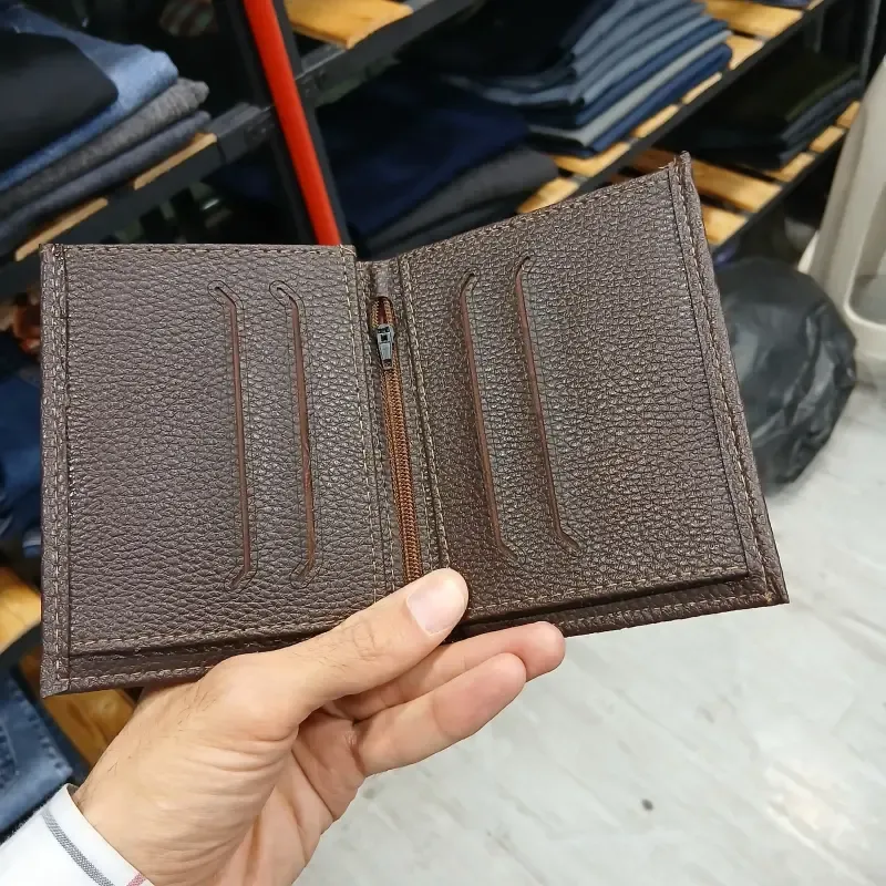 کیف پول مردانه چرم صنعتی طرح پولو رنگ مشکی و قهوه و عسلی جیبی - تصویر 2