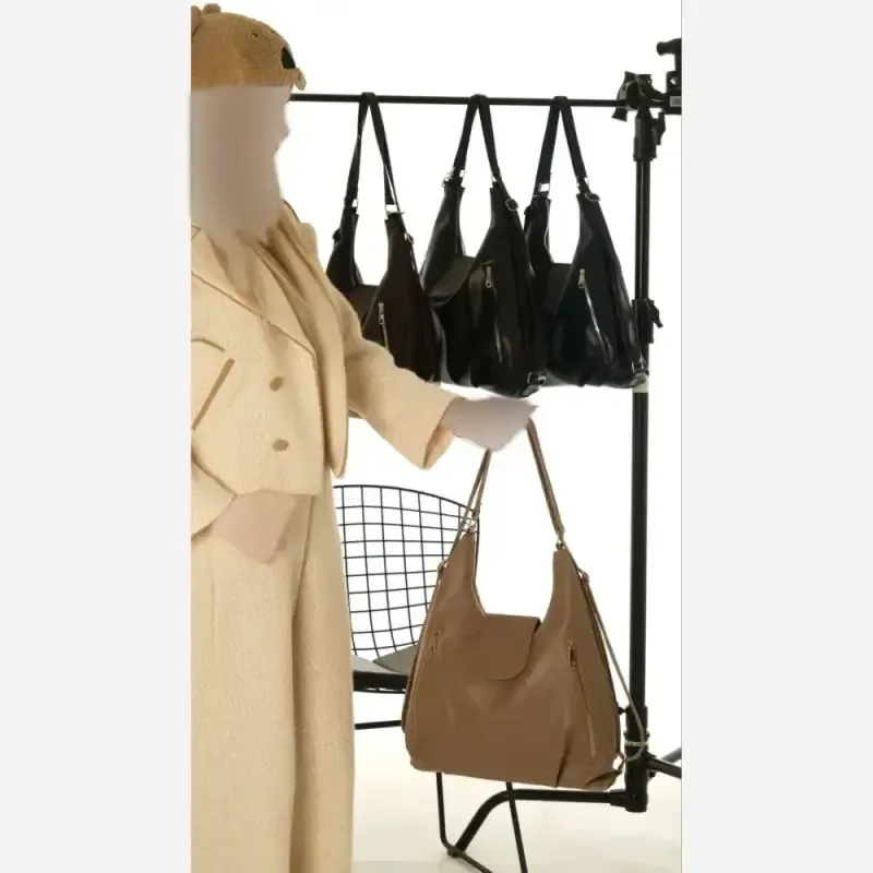 کیف دو کاره دوشی و کوله پشتی مشکی سورمه ای شکلاتی سایز 38 در 30 متریال وارداتی - تصویر 11