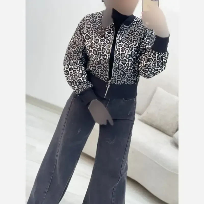 کاپشن بامبر زنانه جنس تافته گلیمی رنگ شکلاتی و طوسی فری سایز - تصویر 10