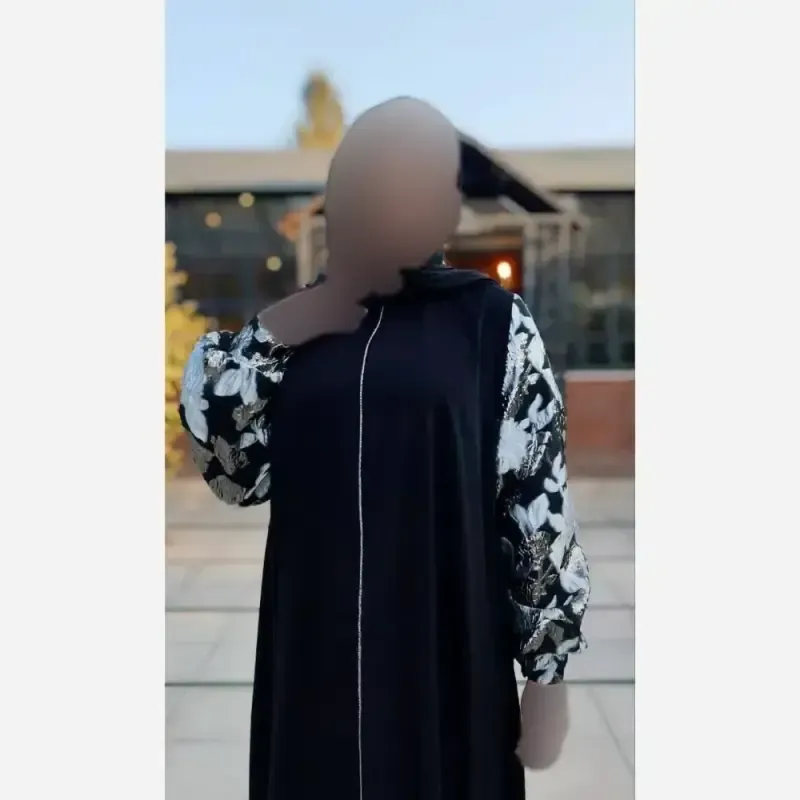 مانتو عبایی مشکی طرح مهلا جنس کرپ الیزه نخ توییست آستین آستر دار سایز بزرگ - تصویر 5