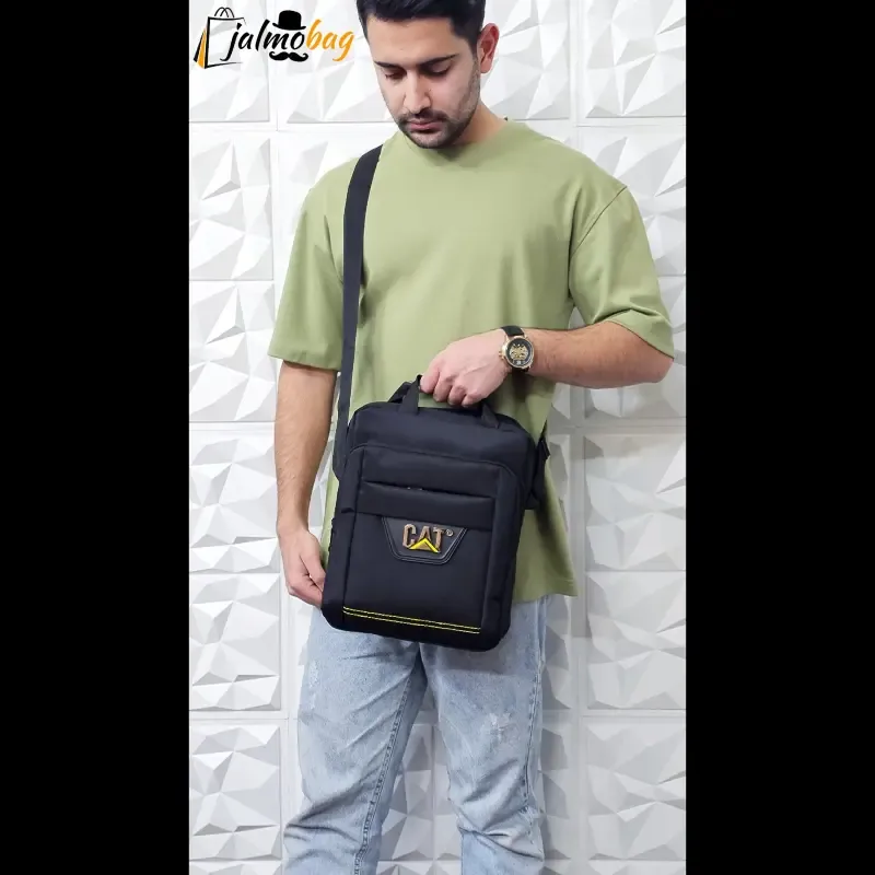 کیف دوشی و دستی مردانه برزنتی دیبا خارجی سه خانه مشکی سایز بزرگ - تصویر 3