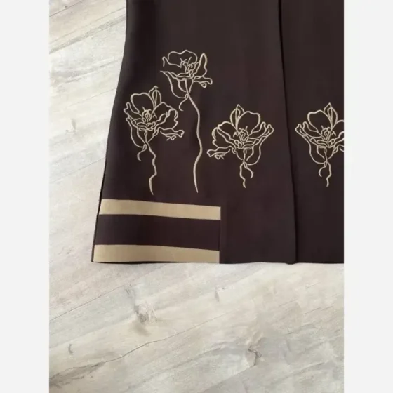 کت شلوار گلدوزی زنانه مدل رویا جنس بزایاق اعلا