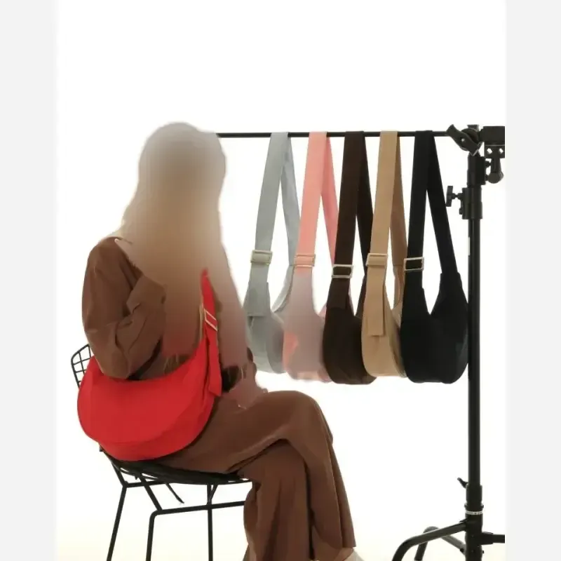 کیف کراس بادی لیزو رنگبندی متنوع سایز 27 در 38 - تصویر 5