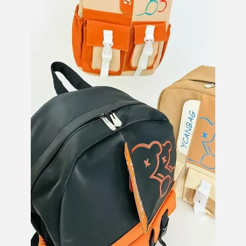 کوله پشتی فانتزی و جادار جنس نانسی رنگ مشکی عسلی نسکافه ابعاد 42 در 30 - تصویر 4