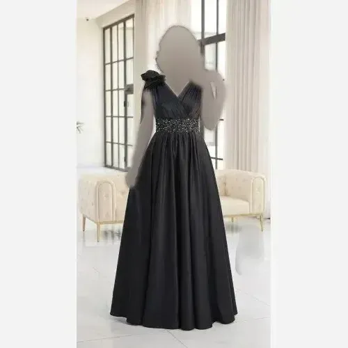 ماکسی زنانه مدل لاله ساتن تافته گرم بالا رنگ مشکی سایز 1 تا 3 کاپدار