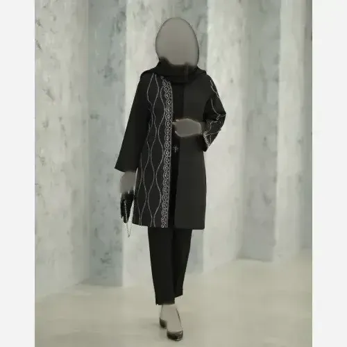کت مانتویی زنانه مدل مهدیس پارچه سوپر مازراتی رنگ مشکی قد 90 سایز بزرگ