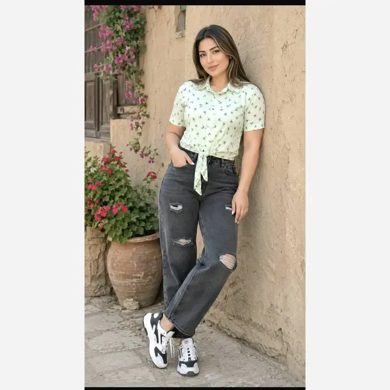 شومیز گره ای چاپی پاپیونی جنس پری صابونی شیشه ای فری سایز - تصویر 5