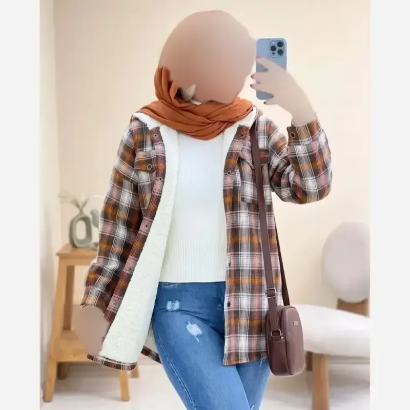 شکت چهارخونه پشمی کلاهدار داخل ببعی فری سایز