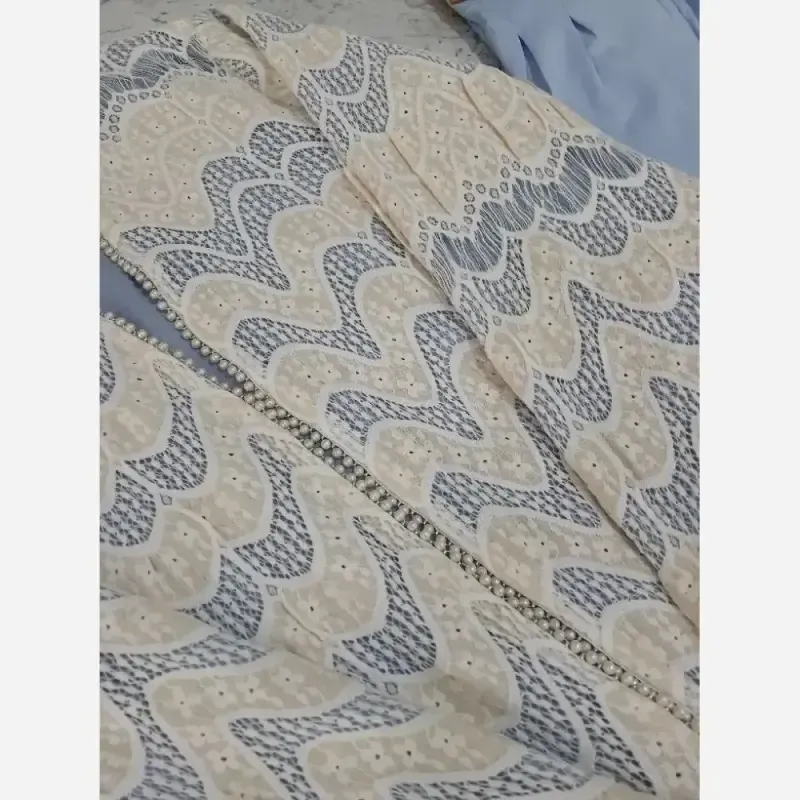 ست کت و شلوار مجلسی زنانه جنس گیپور دانتل و شلوار مازراتی - تصویر 8