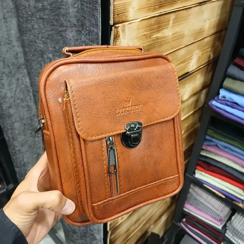 کیف دوشی اسپرت مردانه چرم مصنوعی رنگ مشکی و عسلی و قهوه ای روزمره - تصویر 8