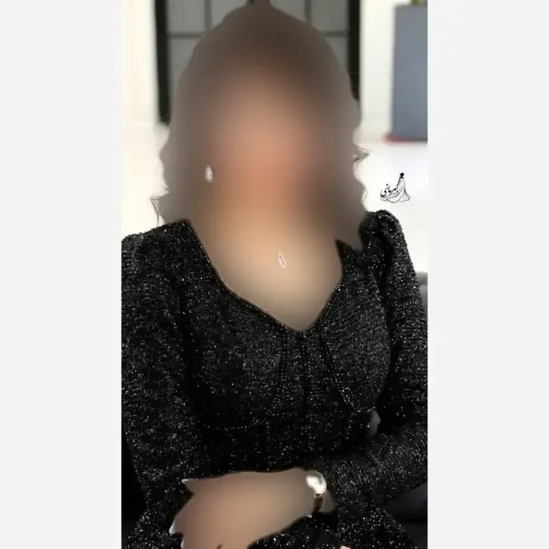 پیراهن بلند مجلسی زنانه دانتل چمنی مشکی کاپدار سنگدوزی شده سایز بزرگ - تصویر 6
