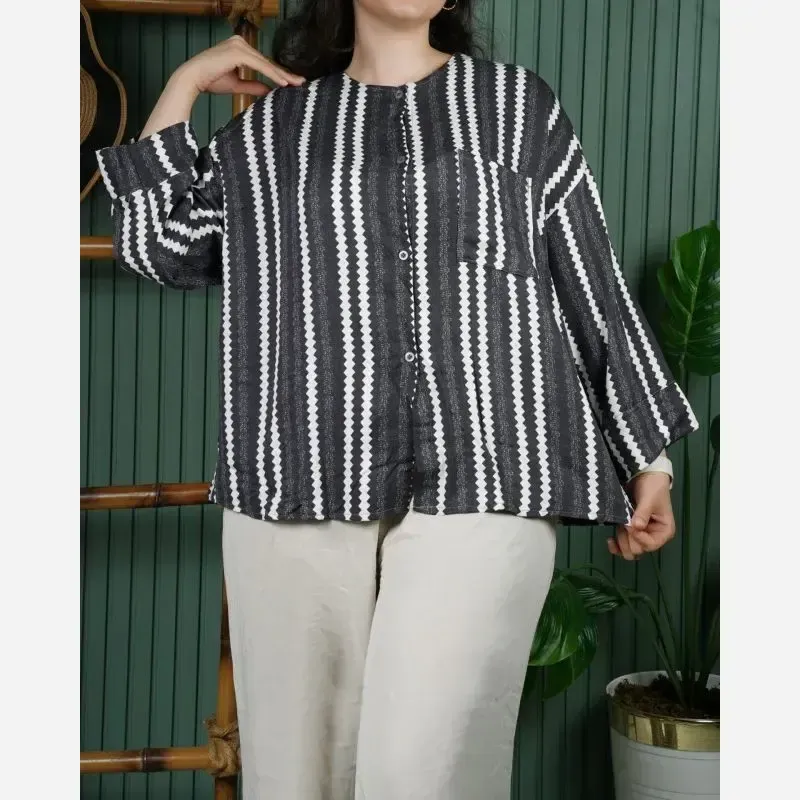 شومیز نخی راه راه فری سایز - تصویر 4